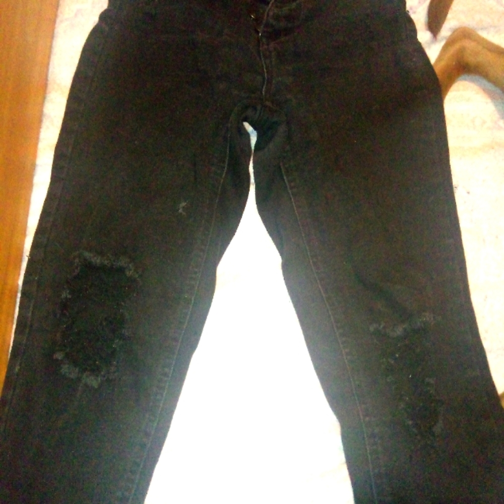 Black ripped jeans